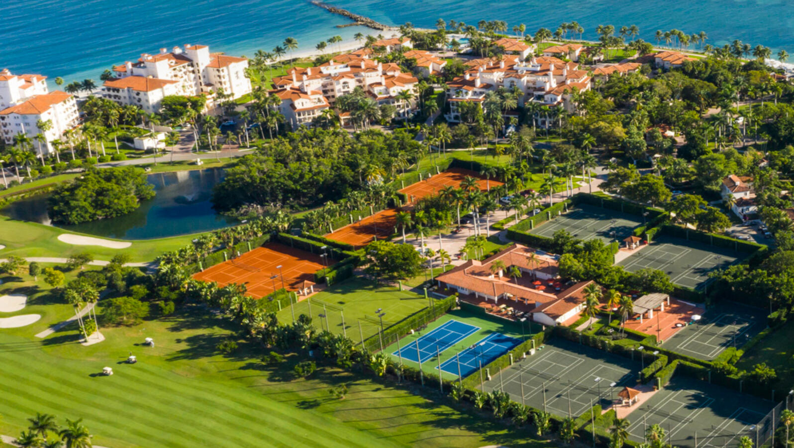 Racquet Club